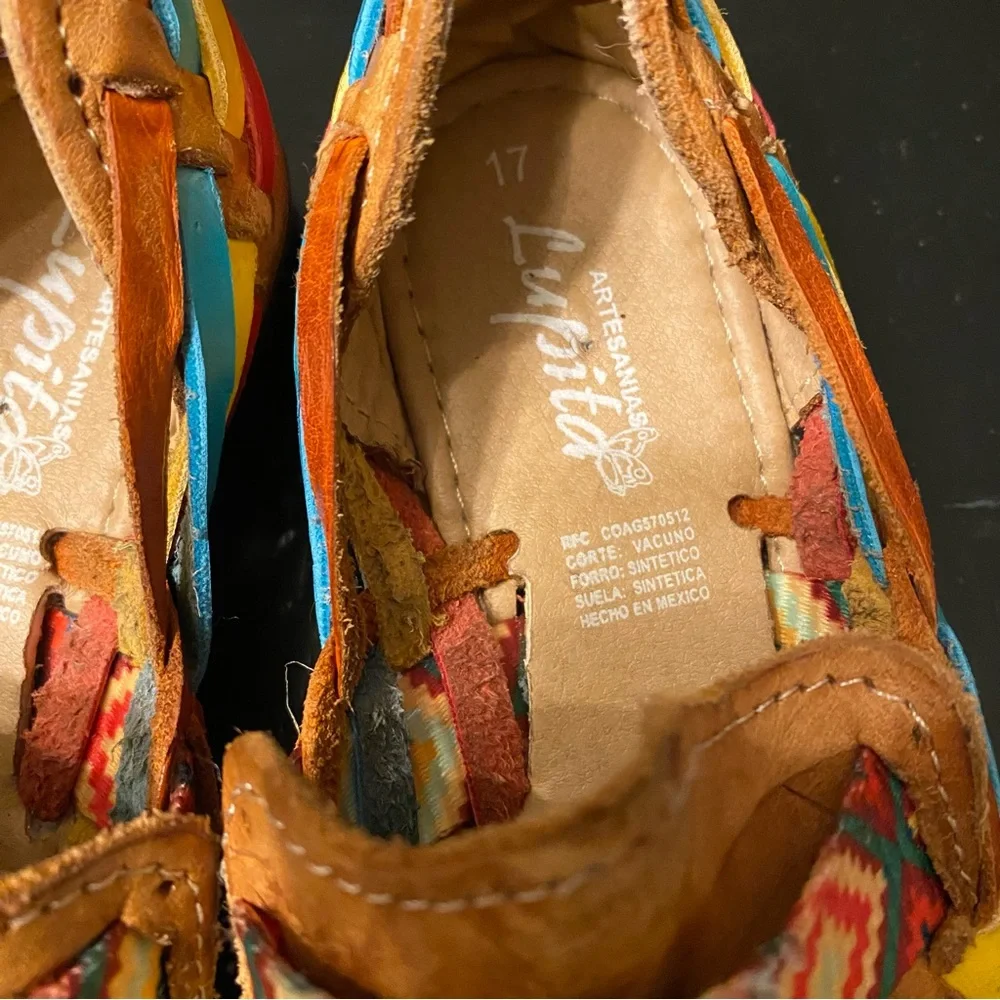 Lupita’s Kids beautifully vibrant colored Huaraches Size 11